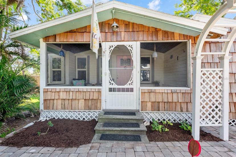 Picture of 129 Avenida De Bahia, Nokomis FL 34275