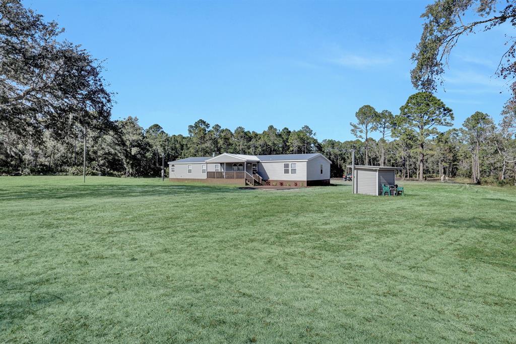 Picture of 141 Woods Road, San Mateo, FL 32187