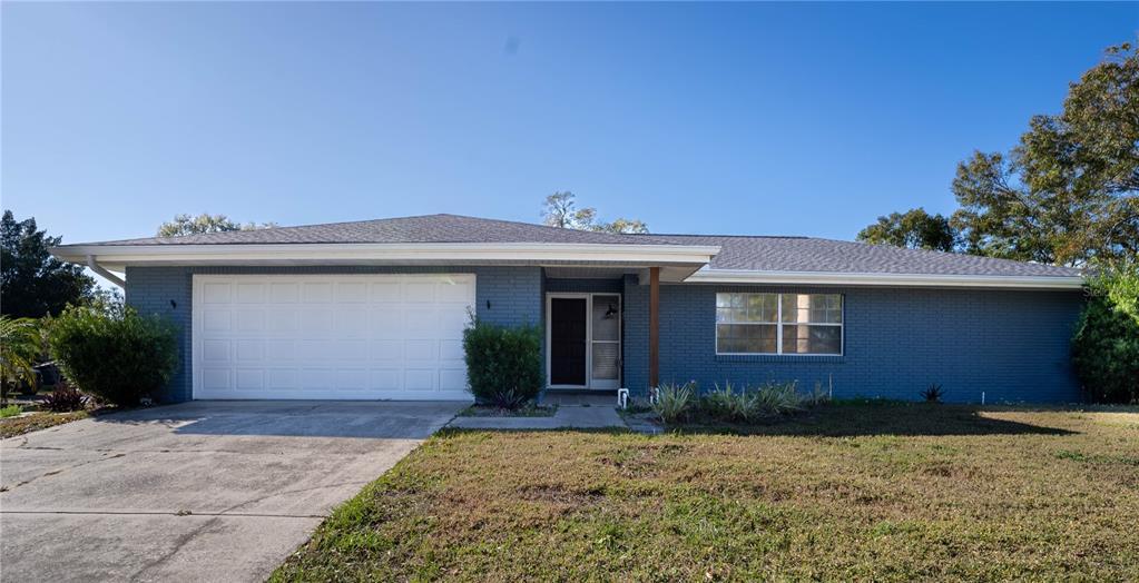Picture of 1001 Mockingbird Circle, Winter Haven, FL 33884