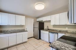 Picture of 634 Newton Avenue S, St Petersburg, FL 33701