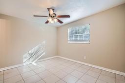 Picture of 634 Newton Avenue S, St Petersburg, FL 33701