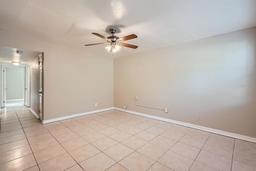 Picture of 634 Newton Avenue S, St Petersburg, FL 33701