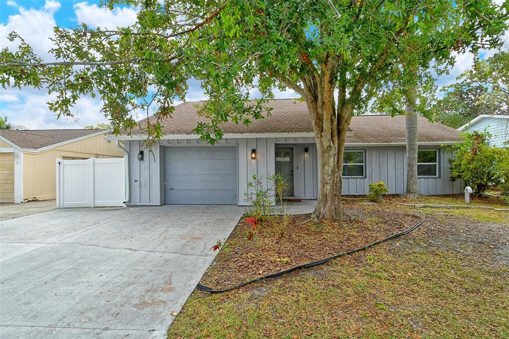 Picture of 2828 Grand Cayman Street, Sarasota, FL 34231