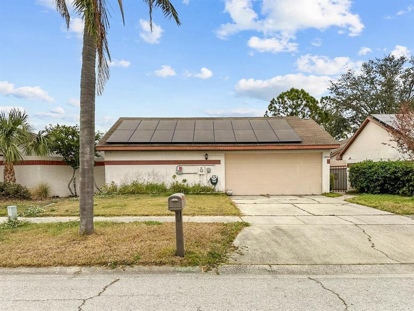 Picture of 10804 Venice Circle, Tampa FL 33635