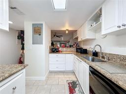 Picture of 270 Moree Loop Unit 5, Winter Springs, FL 32708