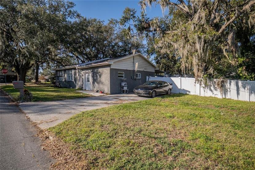 Picture of 806 Lafayette Lane, Lakeland FL 33805