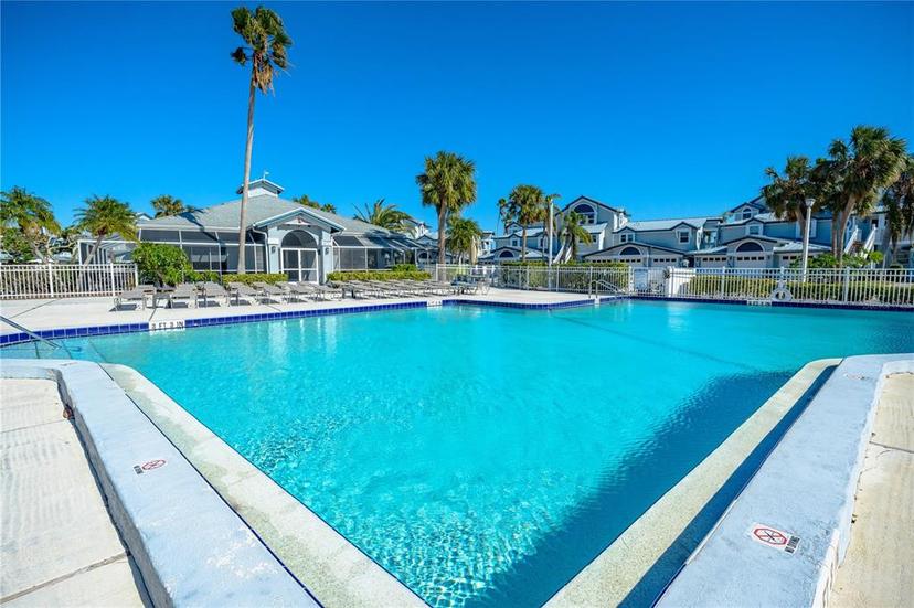 Picture of 1325 Siesta Bayside Drive Unit 1325B, Sarasota FL 34242