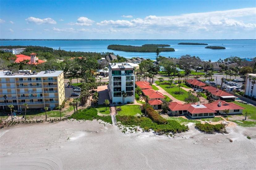 Picture of 4241 Gulf Of Mexico Drive Unit 202, Longboat Key FL 34228