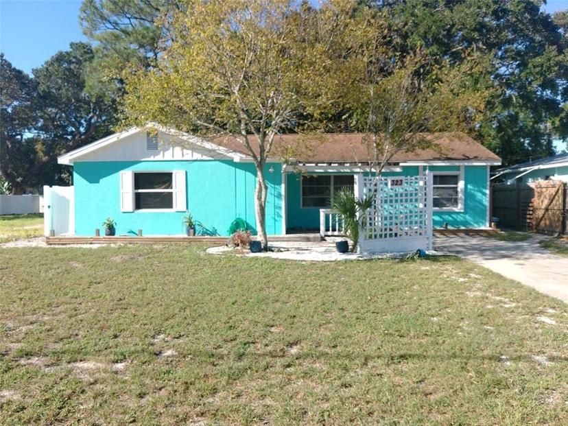 Picture of 323 Mira Vista Drive, Dunedin FL 34698
