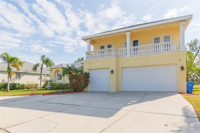 Picture of 924 Bunker View Drive, Apollo Beach FL 33572