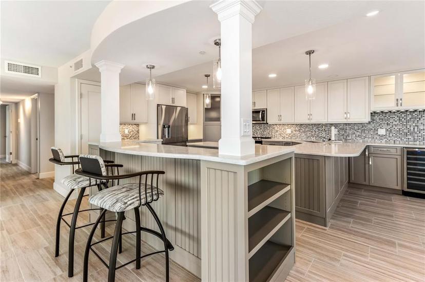 Picture of 736 Island Way Unit 606, Clearwater Beach FL 33767