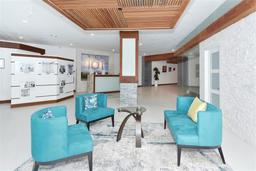 Picture of 101 S Gulfstream Avenue Unit 11E, Sarasota, FL 34236
