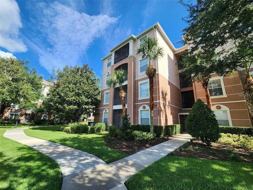 Picture of 8306 Portofino Drive Unit 103, Davenport FL 33896