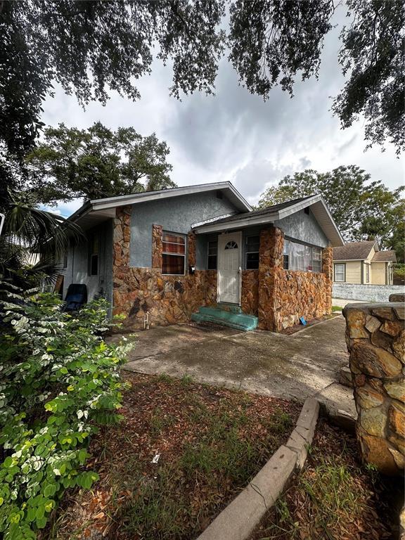 Picture of 2011 Auburn Street S, St Petersburg FL 33712