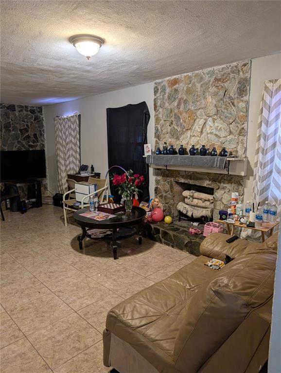 Picture of 2011 Auburn Street S, St Petersburg FL 33712