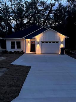 Picture of 13611 NW 151St Place, Alachua, FL 32615