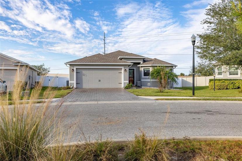 Picture of 113 Promenade Court, Auburndale FL 33823