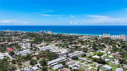 Picture of 509 Parkdale Mews Unit 509, Venice, FL 34285