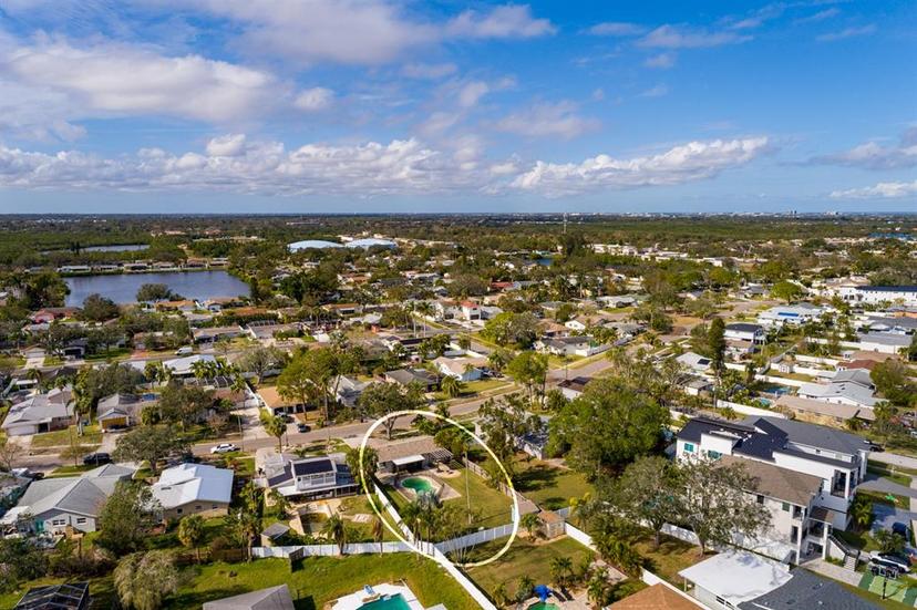 Picture of 5801 Venetian Boulevard Ne, St Petersburg FL 33703