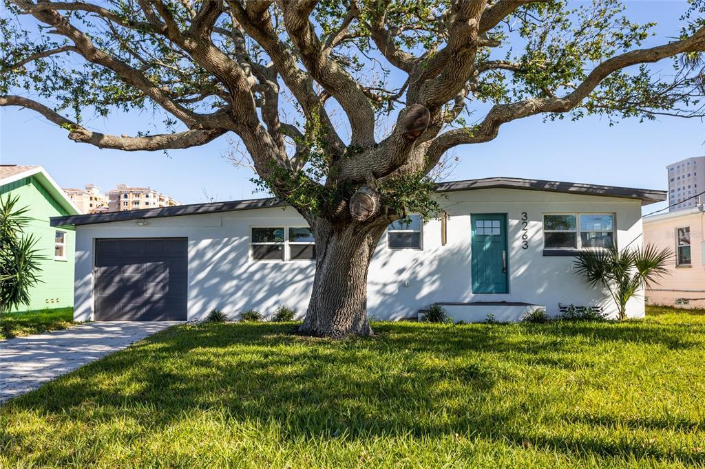 Picture of 3263 S Peninsula Drive, Daytona Beach, FL 32118