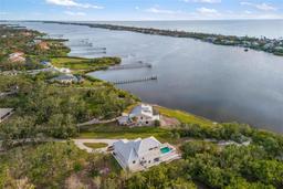 Picture of 1990-B Bayshore Drive, Englewood, FL 34223