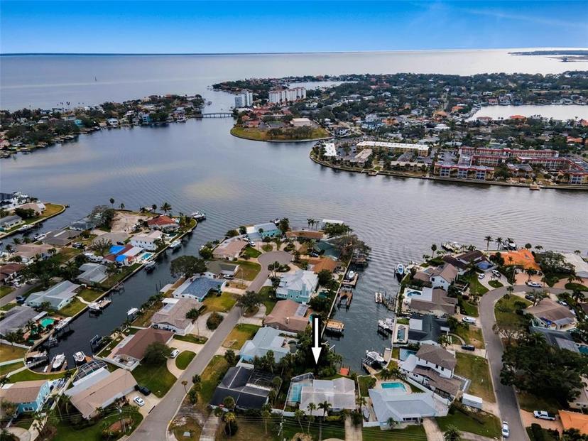 Picture of 1386 40Th Avenue Ne, St Petersburg FL 33703