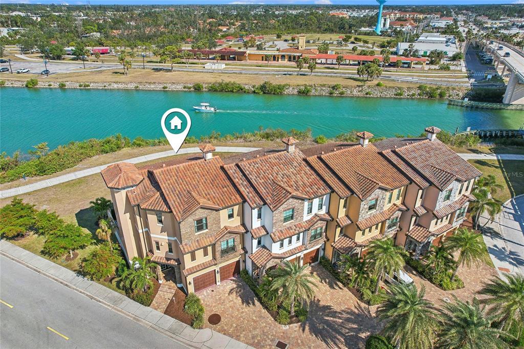 Picture of 205 E Venice Ave, Venice, FL 34285