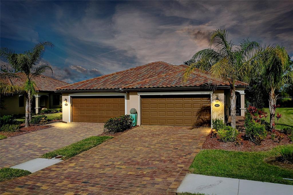 Picture of 12313 Amica Loop, Venice, FL 34293
