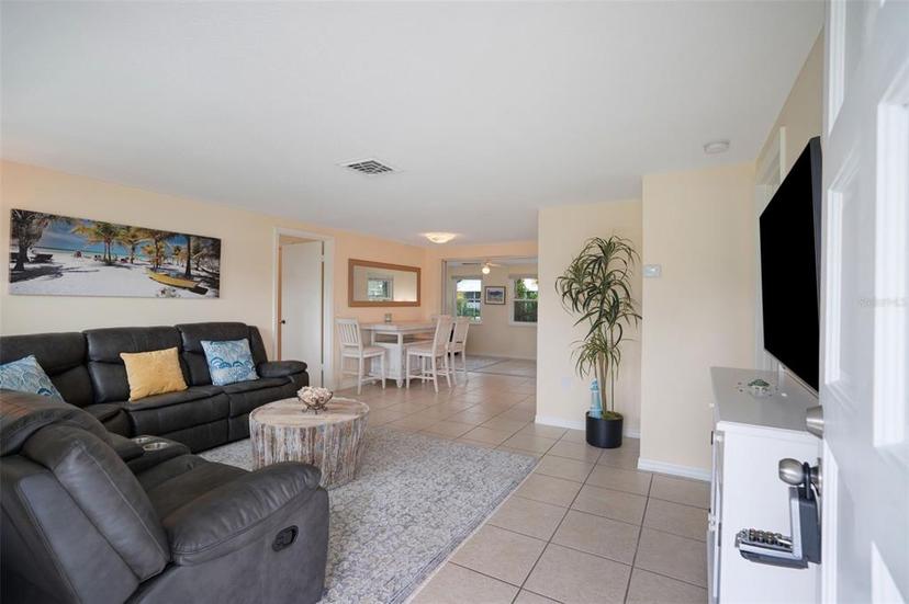 Picture of 300 Coral Road, Venice FL 34293