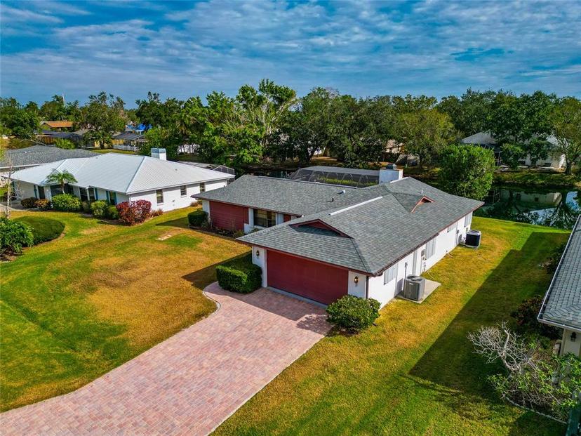 Picture of 4423 Meadow Creek Circle, Sarasota FL 34233