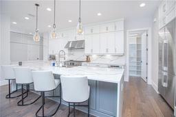 Picture of 13779 Abberwick Drive, Orlando, FL 32832
