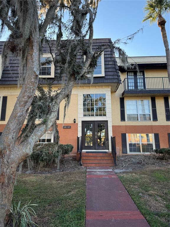 Picture of 4136 Versailles Drive Unit 4136D, Orlando, FL 32808