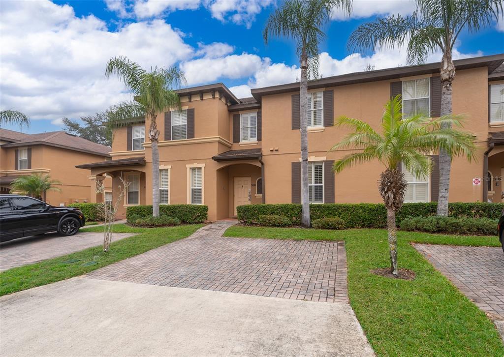 Picture of 3030 Calabria Avenue Unit 436, Davenport, FL 33897