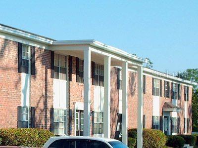 Picture of 5317 Curry Ford Road Unit J101, Orlando FL 32812