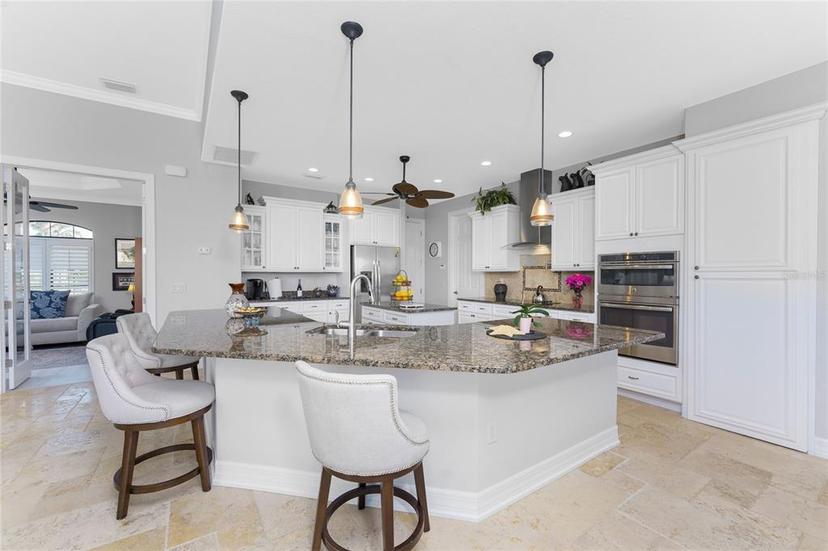 Picture of 386 Royal Poinciana, Punta Gorda FL 33955