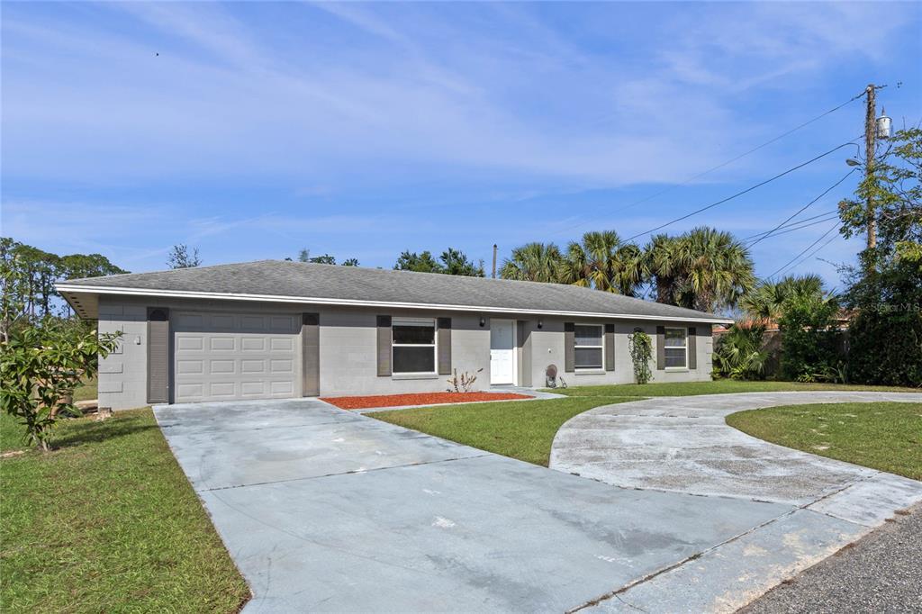 Picture of 1033 Shore Acres Road, Mount Dora, FL 32757
