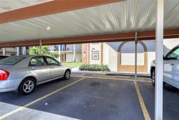 Picture of 19029 Us Highway 19 N Unit 3-13, Clearwater, FL 33764