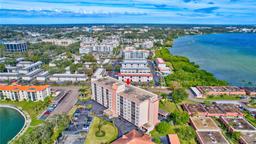Picture of 19029 Us Highway 19 N Unit 9-301, Clearwater, FL 33764