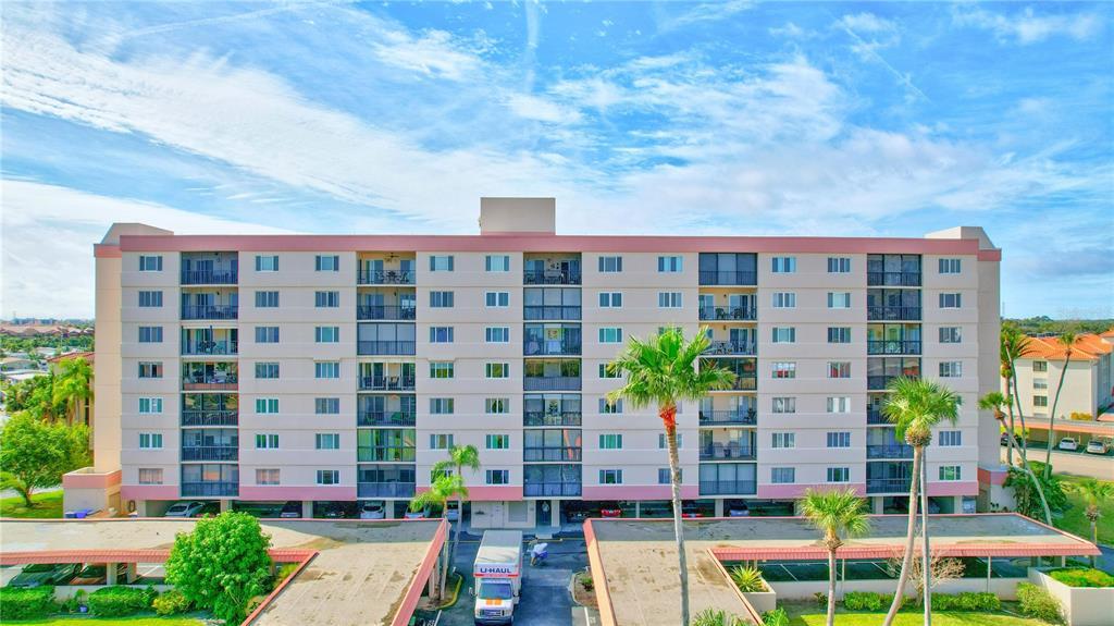Picture of 19029 Us Highway 19 N Unit 9-301, Clearwater, FL 33764