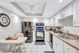 Picture of 19029 Us Highway 19 N Unit 9-301, Clearwater, FL 33764