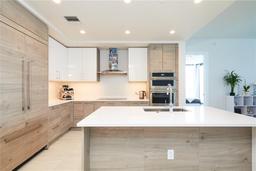 Picture of 301 1St Street S Unit 804, St Petersburg, FL 33701