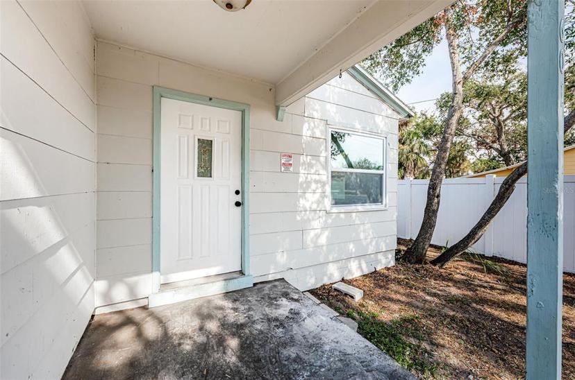 Picture of 601 Paris Avenue S, St Petersburg FL 33701