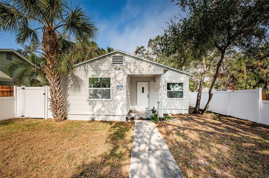 Picture of 601 Paris Avenue S, St Petersburg, FL 33701