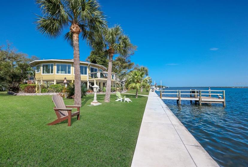 Picture of 6119 Gnarled Oak Ln, Englewood FL 34223