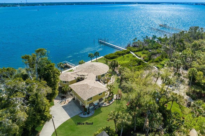 Picture of 6119 Gnarled Oak Ln, Englewood FL 34223