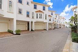 Picture of 1340 Bayshore Boulevard Unit 407, Dunedin, FL 34698