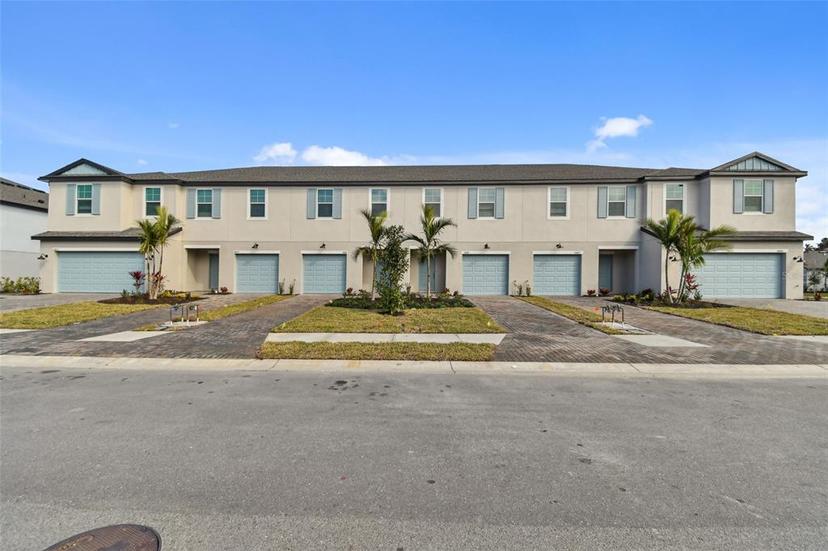 Picture of 5414 Tripoli Drive, Palmetto FL 34221