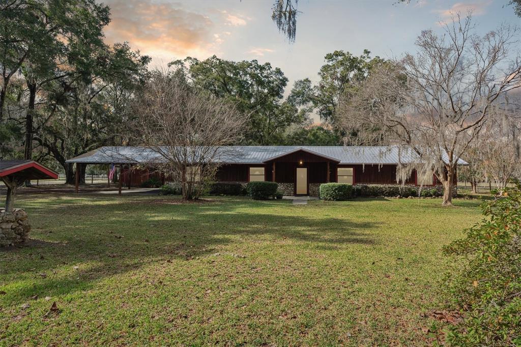Picture of 5550 NE 157Th Terrace, Williston, FL 32696