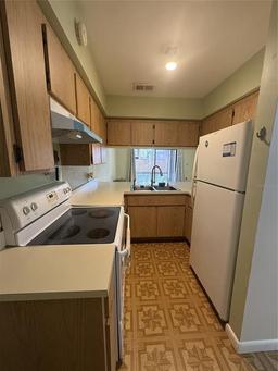 Picture of 2635 SW 35Th Place Unit 1001, Gainesville, FL 32608