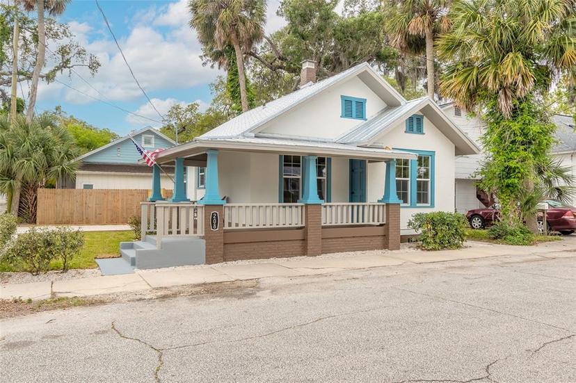 Picture of 208 Douglas Street, New Smyrna Beach FL 32168